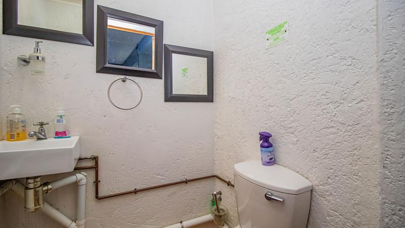 6 Bedroom Property for Sale in Dana Bay Western Cape